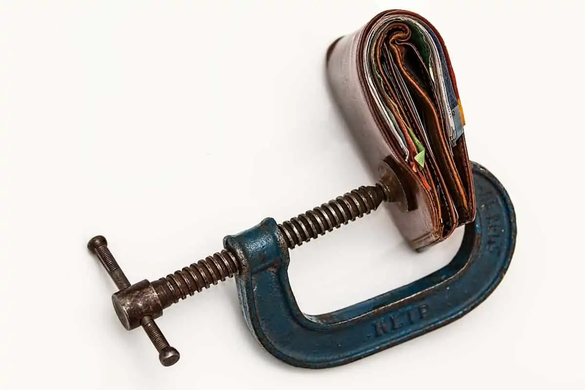 Small Business Cost Cutting: A Short Guide!