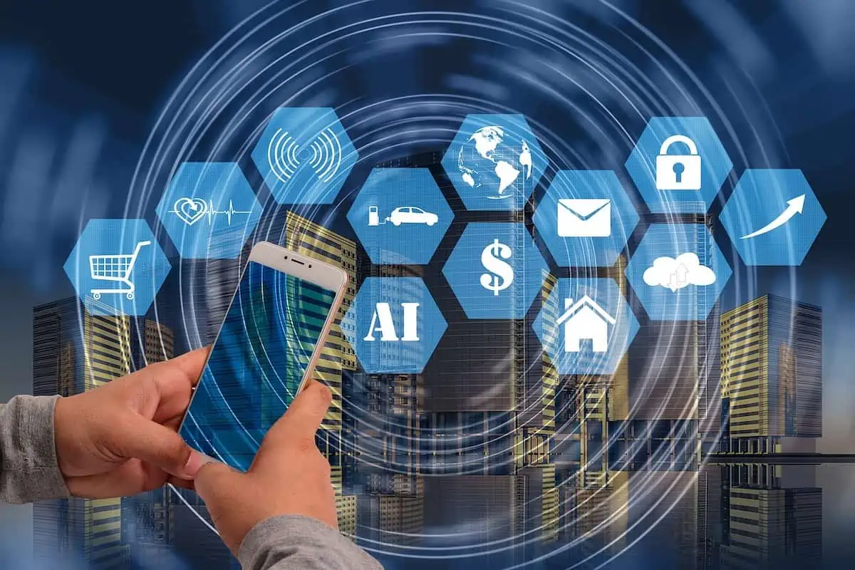 Connecting the Dots: IoT Hardware as a Game Changer in Supply Chain!